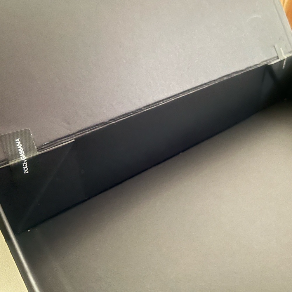 Dolce and gabbana box - Picture 4 of 8